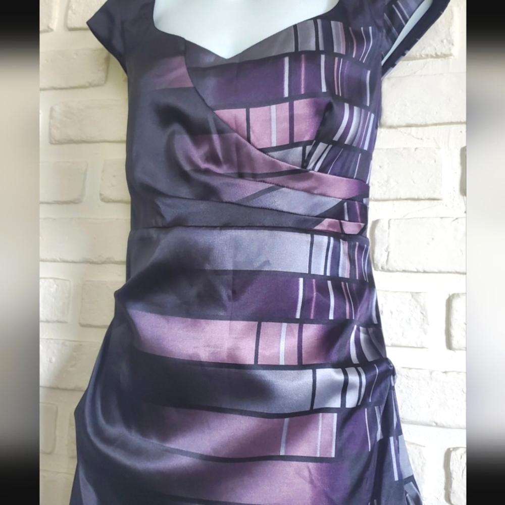Le Chateau Stunning Cool Asymetrical Dress - Picture 13 of 15